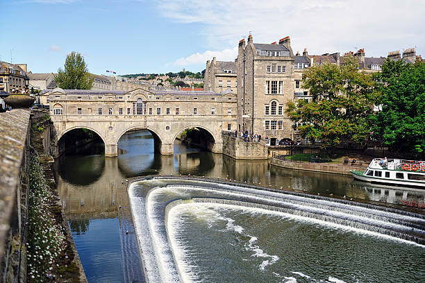 istock Pulteney Bridge, Bath, Somerset, England, UK 93166911