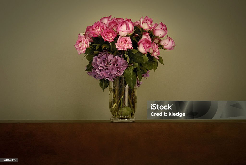 Vintage Rosen auf Holz-Board - Lizenzfrei Altertümlich Stock-Foto