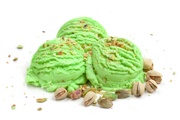 istock Three pistachio ice cream balls 931702852