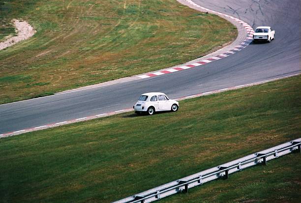 istock Old Fiat 500 in throuble 93170428