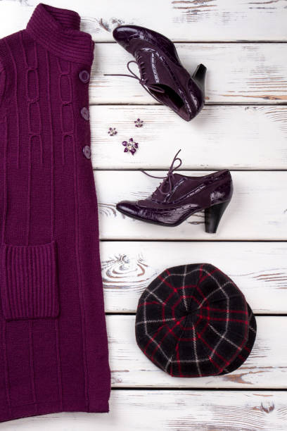 istock Purple woolen coat, hat and pair of shoes. 931710676