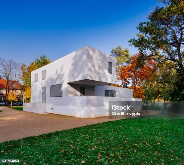 Bauhaus Dessau Master Houses Walter Gropius Master House Stock Photo - Download Image Now