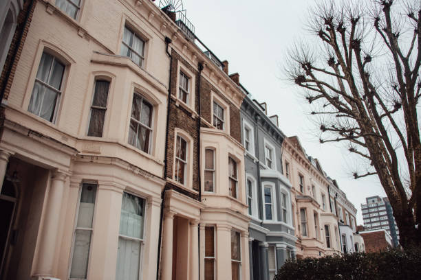 istock Victorian style houses in London 931765988