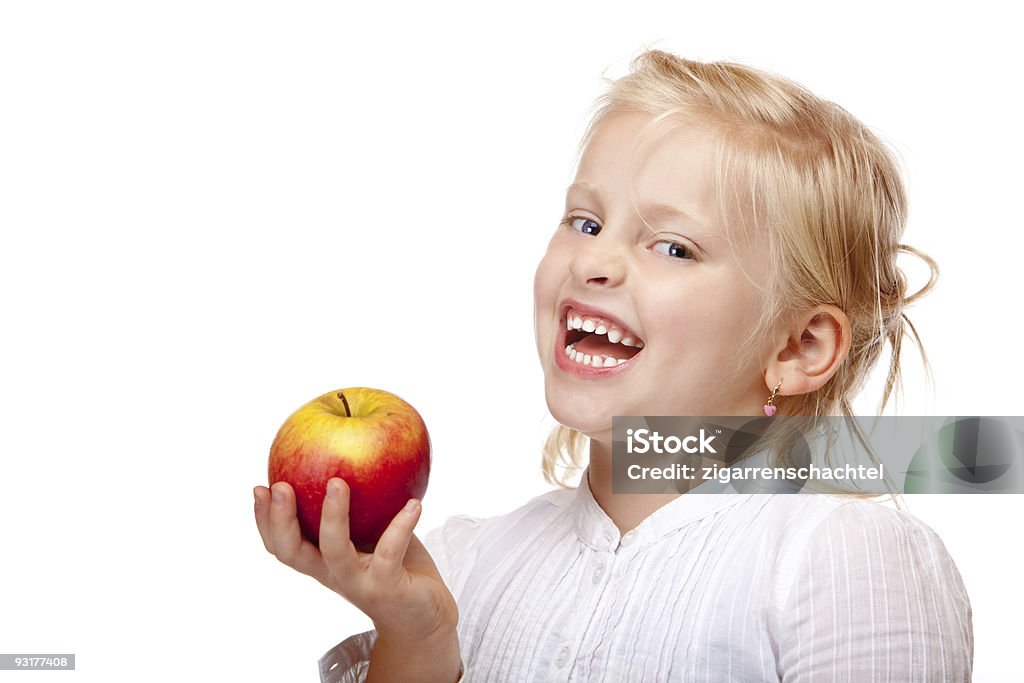 幸せな人は健康的なフルーツ（アップル）をご用意 - 1人のロイヤリティフリーストックフォト