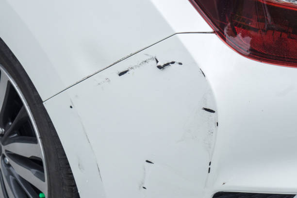 istock The white car was hit on the back., crash back white car. 931819846