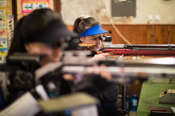 istock Female shooting sport 931820526