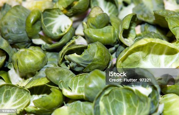 Brussell Bicos - Fotografias de stock e mais imagens de Alimentação Saudável - Alimentação Saudável, Comida, Couve-de-bruxelas