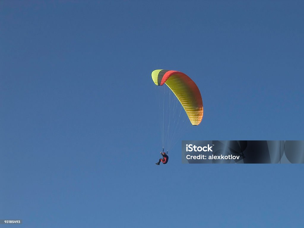 Hang-Planeur sur bleu - Photo de Adulte libre de droits