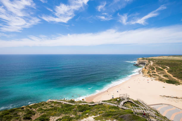 plaża ribeira dilhas w: ericeira - ericeira zdjęcia i obrazy z banku zdjęć