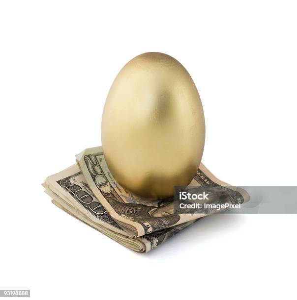 Ruhestand Nest Egg Mit Bargeld Stockfoto und mehr Bilder von 401K - englischer Begriff - 401K - englischer Begriff, Amerikanische Währung, Erfolg