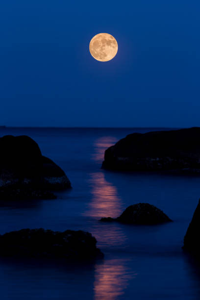 istock Full moon over the ocean in Costa Brava, Spain 931992790