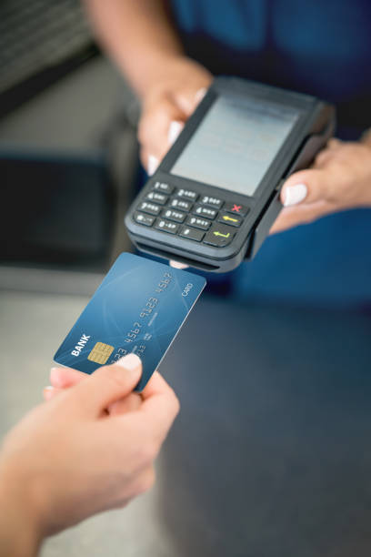 istock Paying by credit card at a self-service restaurant 931994274
