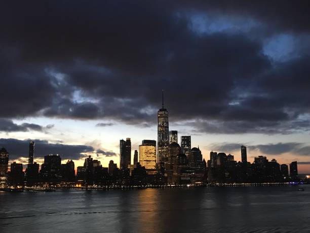 istock One World Trade Center Rare Click 932052552