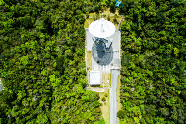 A parabola antenna is made in the mountain, and radio waves are transmitted and received from here.