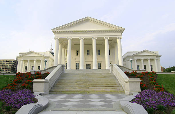 istock State Capitol In Richmond, Virginia 93221412