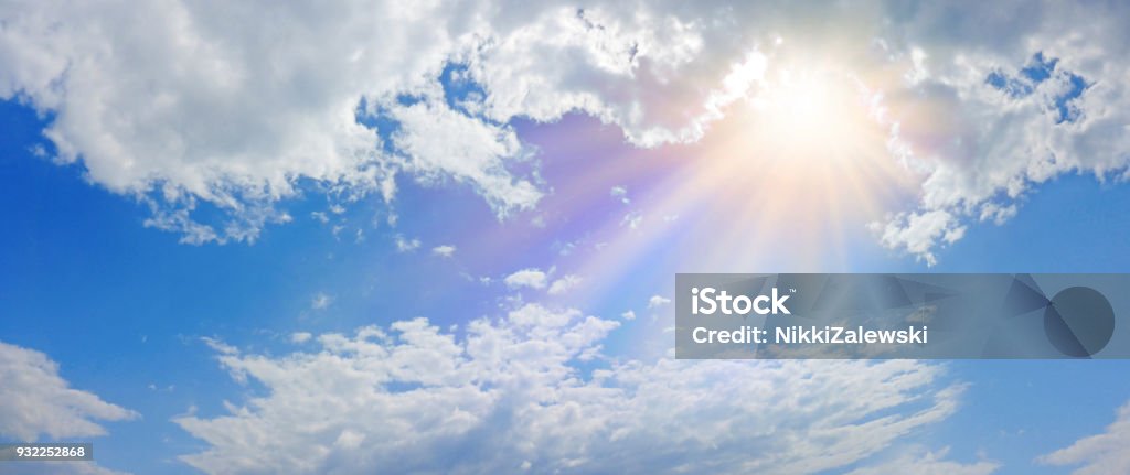 Panorama de lumière céleste miraculeuse bannière - Photo de Ange libre de droits