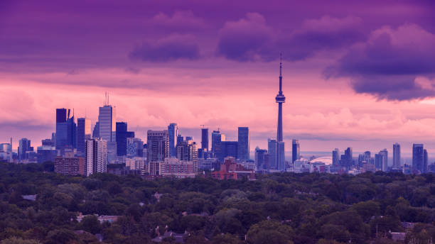 skyline di toronto - new york city skyline manhattan skyscraper foto e immagini stock