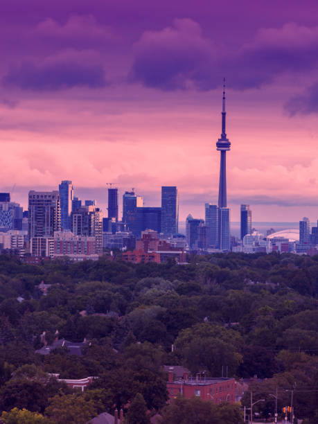 skyline di toronto - new york city skyline manhattan skyscraper foto e immagini stock