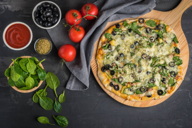 istock Cooked homemade vegan pizza 932281148