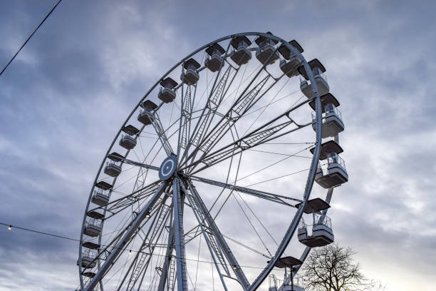 parco divertimenti e mercato di winterville - ferris wheel wheel oktoberfest carnival foto e immagini stock
