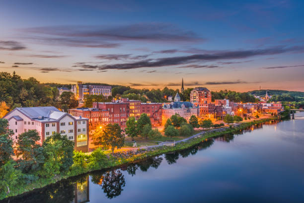280 House Maine Night Stock Photos Pictures Royalty Free Images 280 House Maine Night Stock Photos Pictures Royalty Free Images