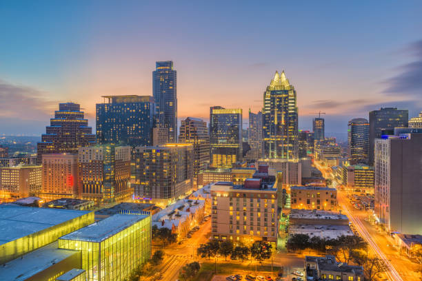 istock Austin, Texas, USA Cityscape 932314736