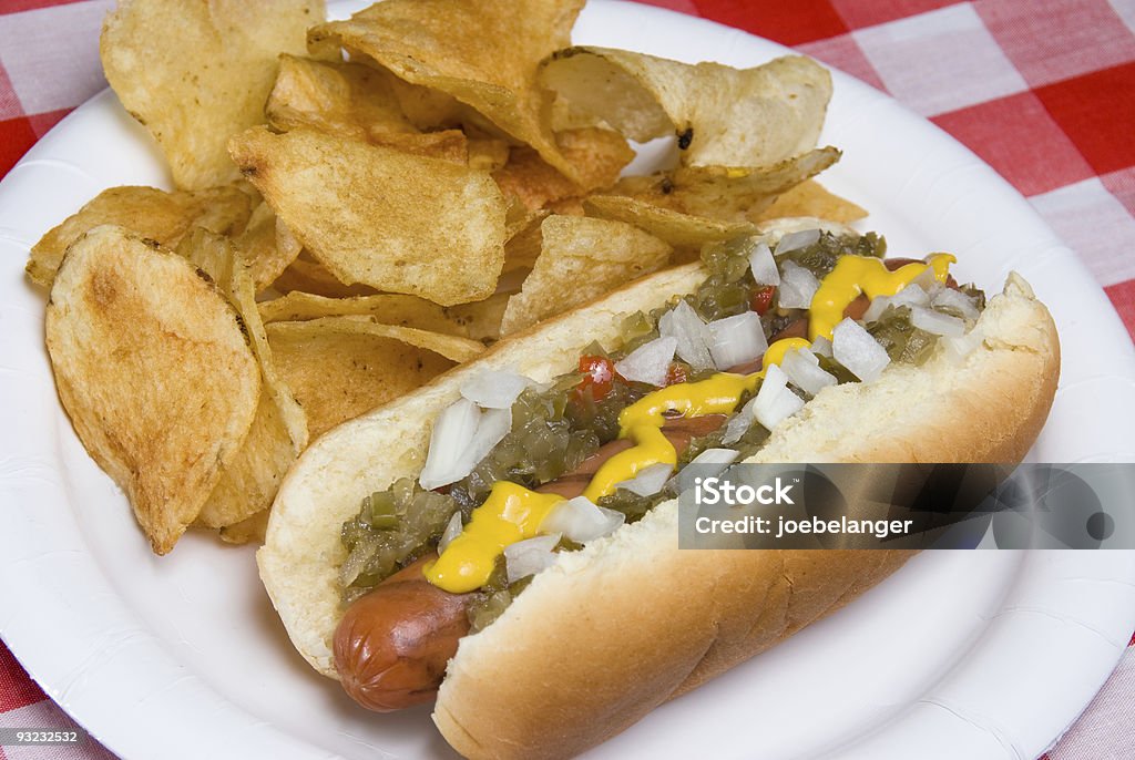 Hotdog e batatas fritas - Royalty-free Cachorro-quente Foto de stock