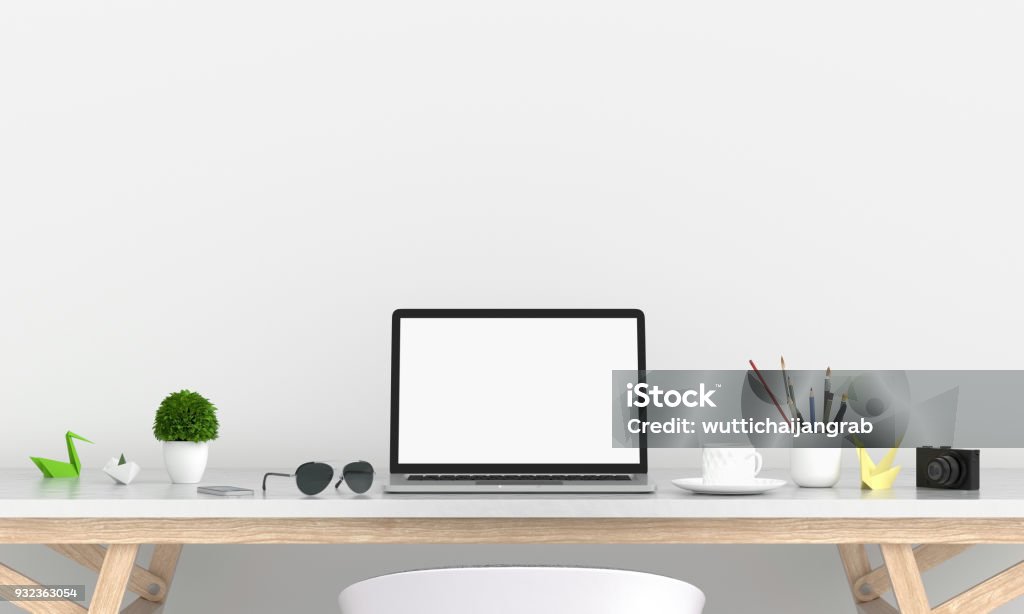 Laptop-Display für Mock-up auf Tisch, 3D rendering - Lizenzfrei Schreibtisch Stock-Foto