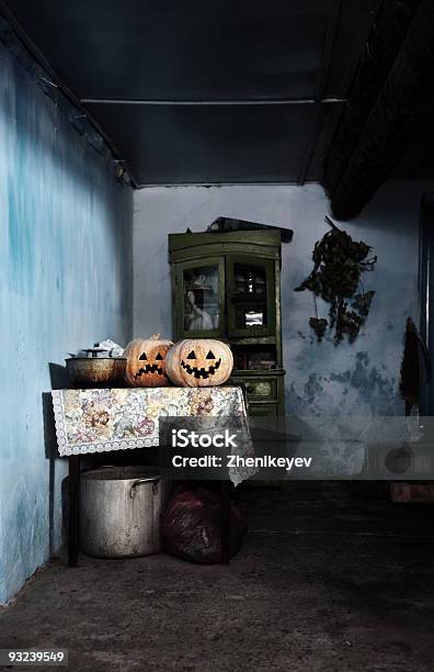 Halloween Dynia - zdjęcia stockowe i więcej obrazów Horror - Horror, Upiorny, Ciemny