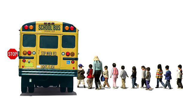 autobús de colegio y kindergartens - autobús fotos fotografías e imágenes de stock