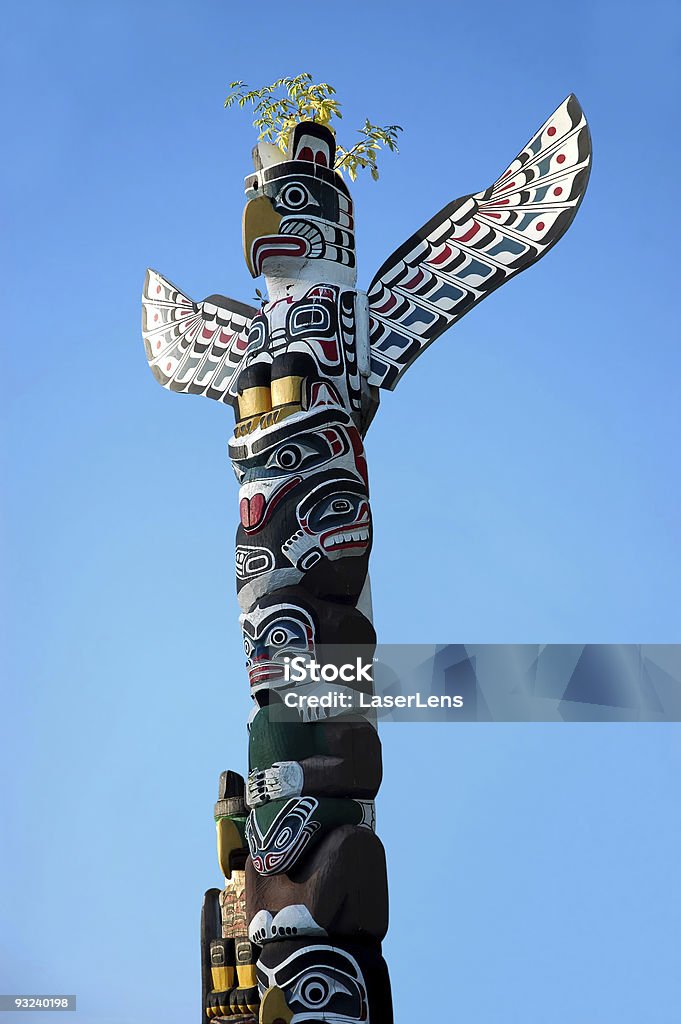 Totem Pole - Foto de stock de Alto - Descripción física libre de derechos