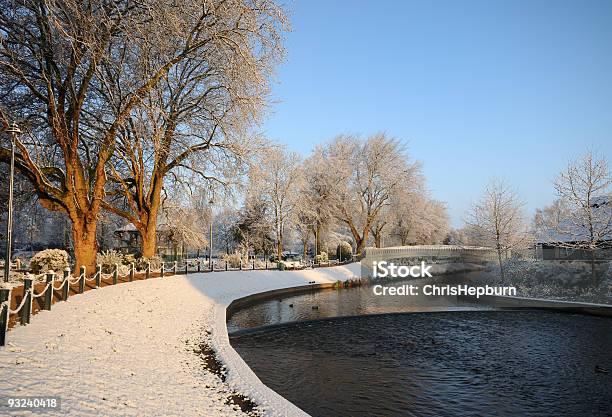 Snowy Zima Scena - zdjęcia stockowe i więcej obrazów Stafford - Anglia - Stafford - Anglia, Anglia, Bez ludzi