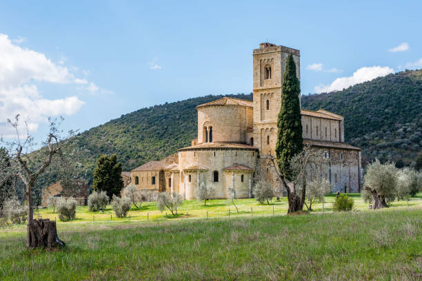 istock The benedictine abbey of Sant'Antimo 932405126