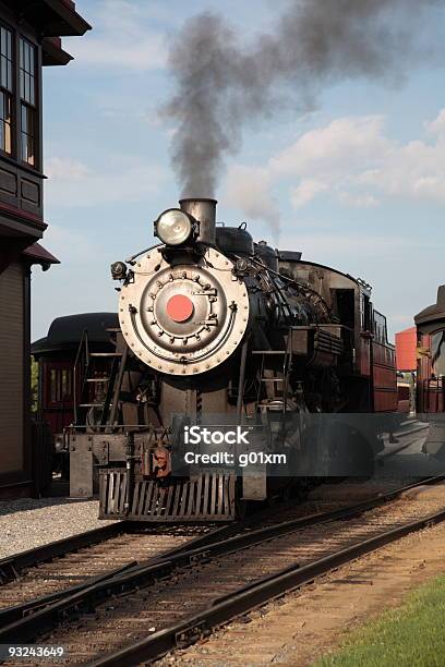 Steam Locomotive In Amish Viliage Stock Photo - Download Image Now - Color Image, Engine, Front View