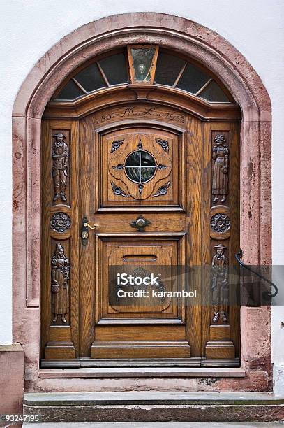 Старая Дверь — стоковые фотографии и другие картинки Баден-Вюртемберг - Баден-Вюртемберг, Без людей, Веранда