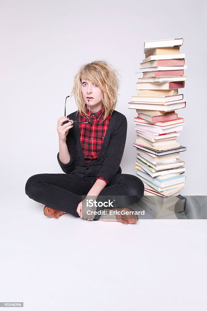 De lectura - Foto de stock de 18-19 años libre de derechos