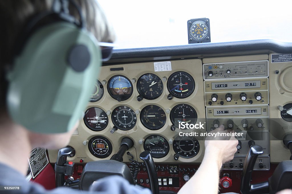 Pilota alla radio - Foto stock royalty-free di Cuffia - Attrezzatura per l'informazione