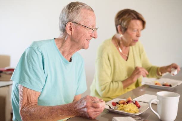 istock Senior Couple at home 932506314