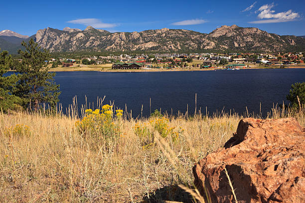 istock Lake Estes in Colorado 93253736