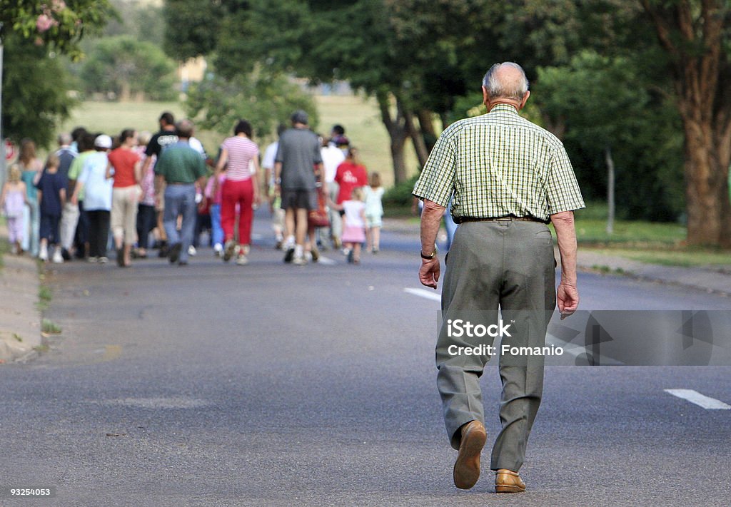 Rester avec les jeunes - Photo de Foule libre de droits