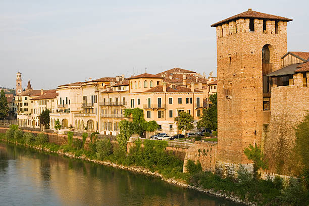 Verona is a city in the Veneto region of northeastern Italy with a population of 259,608 as of 2019.