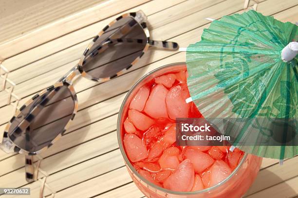 Summer Wakacje - zdjęcia stockowe i więcej obrazów Koktajl alkoholowy - Koktajl alkoholowy, Alkohol - napój, Bambus - Tworzywo