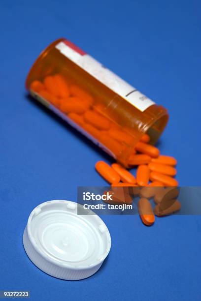 Foto de Blue Medicamento Receitado e mais fotos de stock de Aberto - Aberto, Alívio, Doença