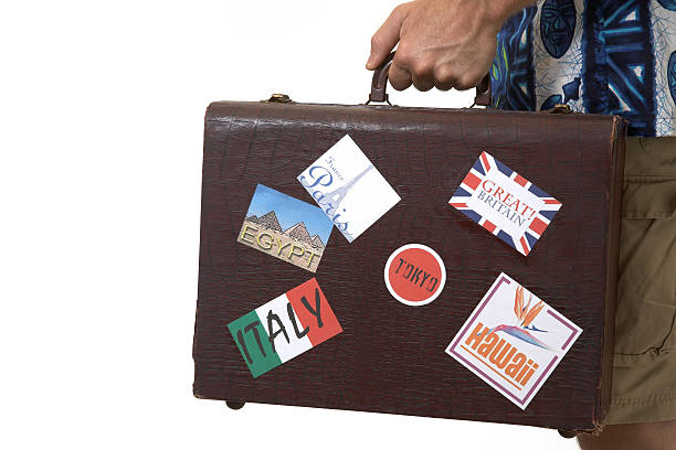 wszystko gotowe do - travel suitcase hawaiian shirt people traveling zdjęcia i obrazy z banku zdjęć