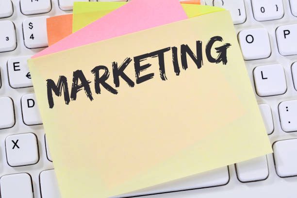 istock Marketing and advertisement office business concept note paper 932755442