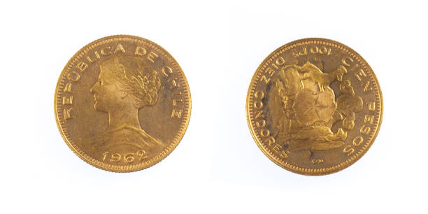 istock Chile Chilean golden coin 932760188