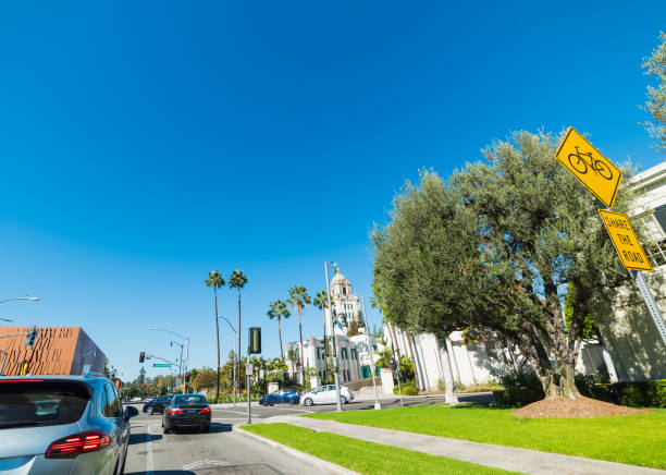 istock Beverly Hills city hall under a clear sky 932760794