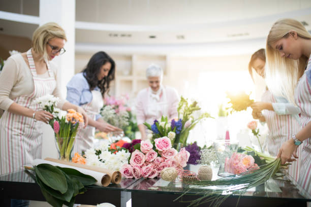 花のワ��ーク ショップ - flower arranging ストックフォトと画像