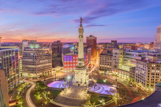 istock Indianapolis, Indiana, USA Skyline 932799078