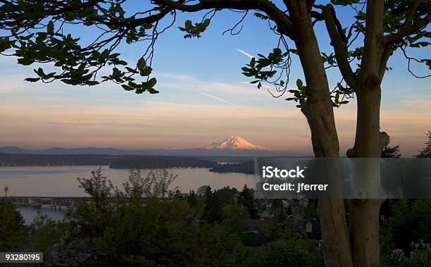 Rainier Skyline Stock Photo - Download Image Now - Mt Rainier, Seattle, Lake Washington